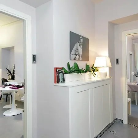 Residenza Romana Zucchelli